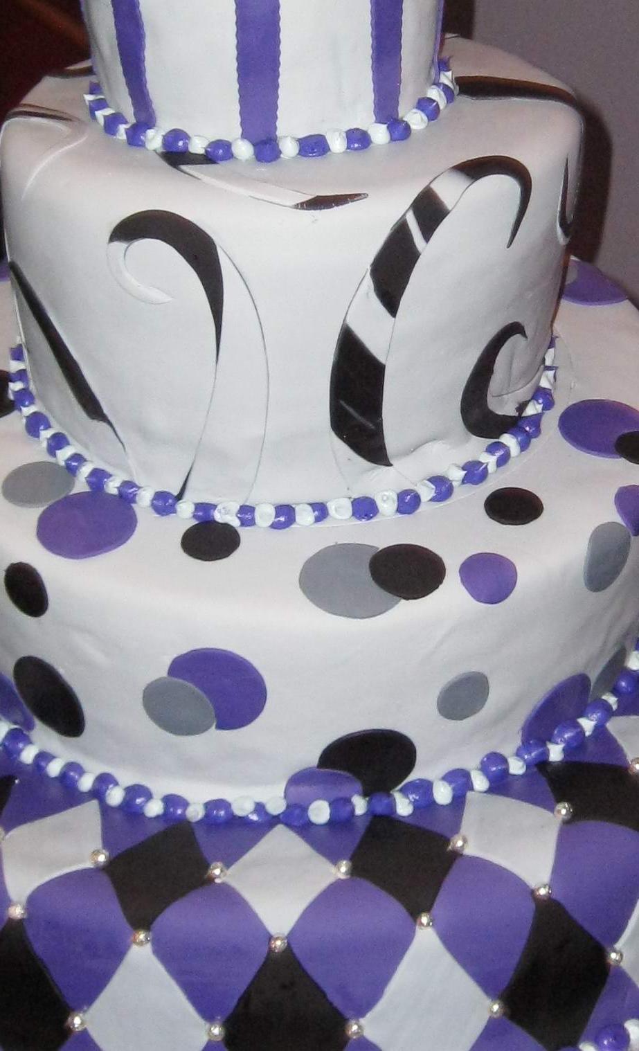 This sweet 15 cake was