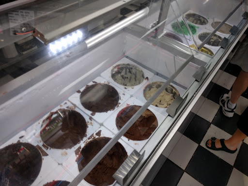 Ice Cream Shop «Bethlehem Dairy Store», reviews and photos, 1430 Linden St, Bethlehem, PA 18018, USA