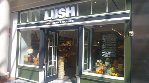 Cosmetics Store «Lush», reviews and photos, 3251 20th Ave, San Francisco, CA 94132, USA