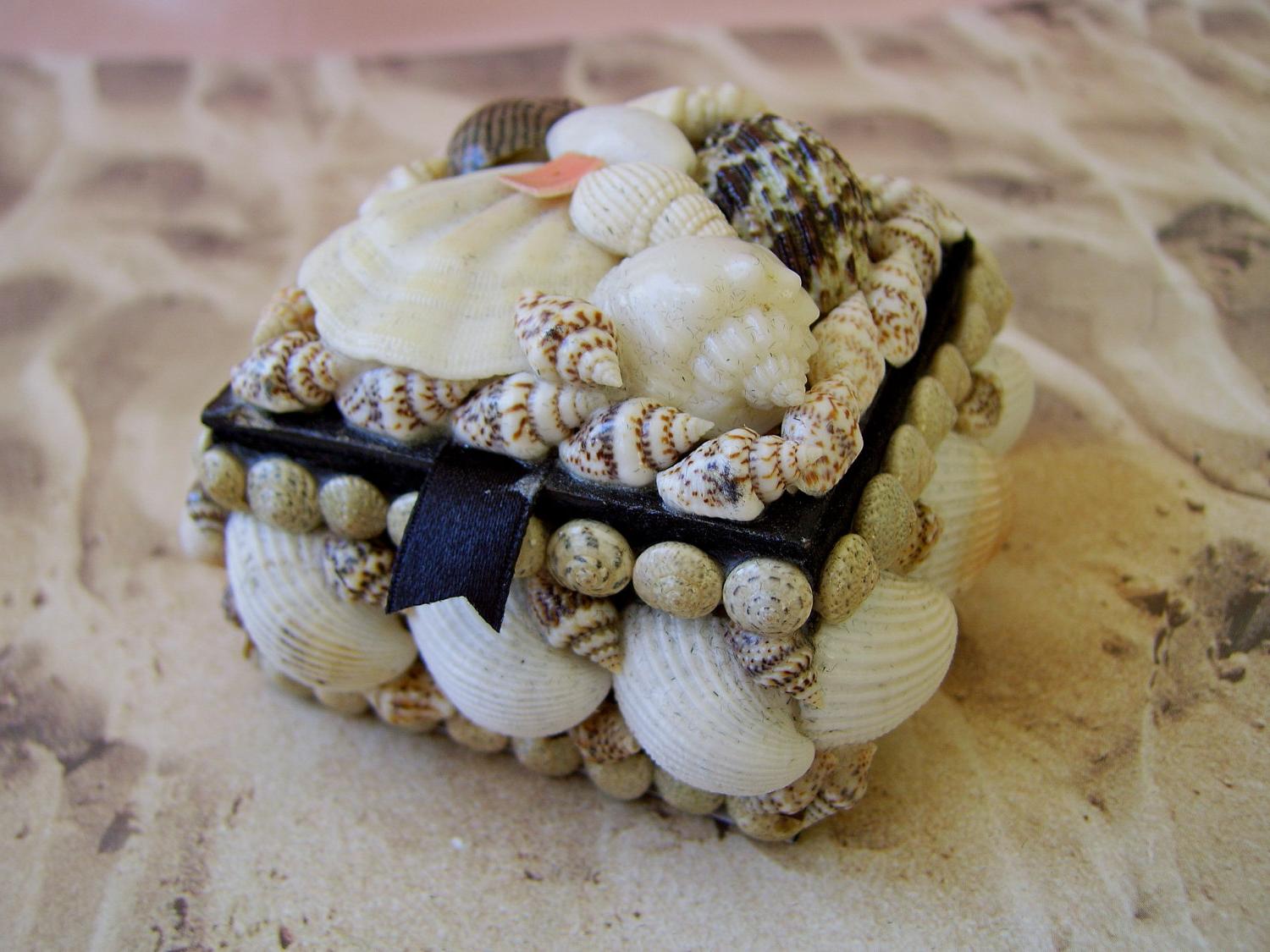 Beach Wedding Seashell Ring