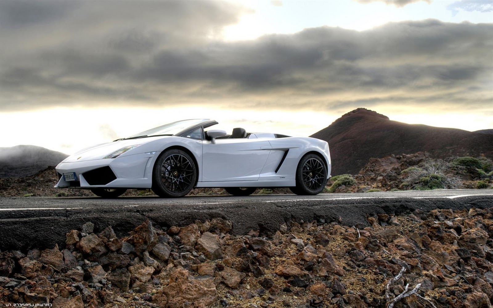 Lamborghini Gallardo LP560-4 Spyder - 2009 HD wallpaper  27 - 1680x1050.