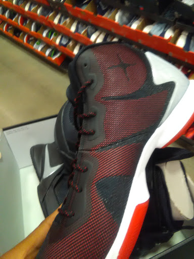 Sporting Goods Store «Nike Factory Store», reviews and photos, 1000 Tanger Dr #223, Locust Grove, GA 30248, USA