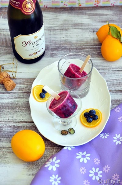 Prosecco-Blueberry-Lemon Pops and a Giveaway!  http://uTry.it