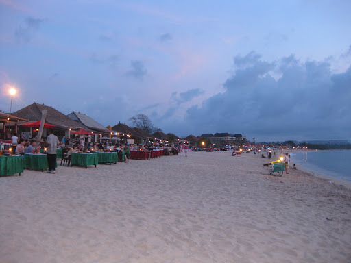 Evening atmosphere on the beach