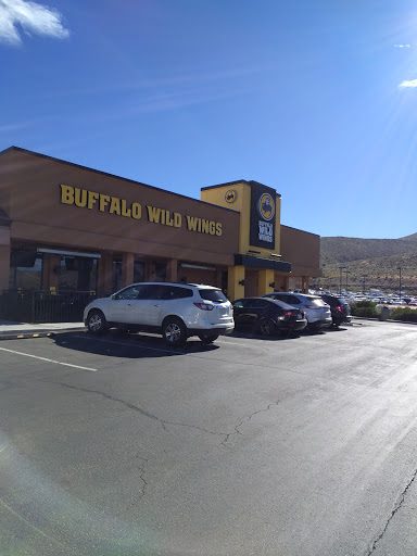 Chicken Wings Restaurant «Buffalo Wild Wings», reviews and photos, 3815 S Carson St, Carson City, NV 89701, USA