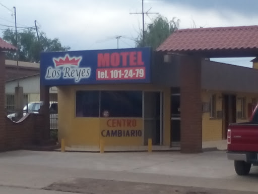 Motel Los Reyes, Campos 8, Rio Blanco, 84620 Heroica Cd de Cananea, Son., México, Alojamiento en interiores | SON