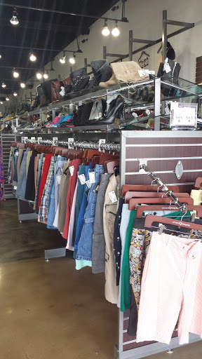 Used Clothing Store «Uptown Cheapskate», reviews and photos, 11255 Huebner Rd #205, San Antonio, TX 78230, USA