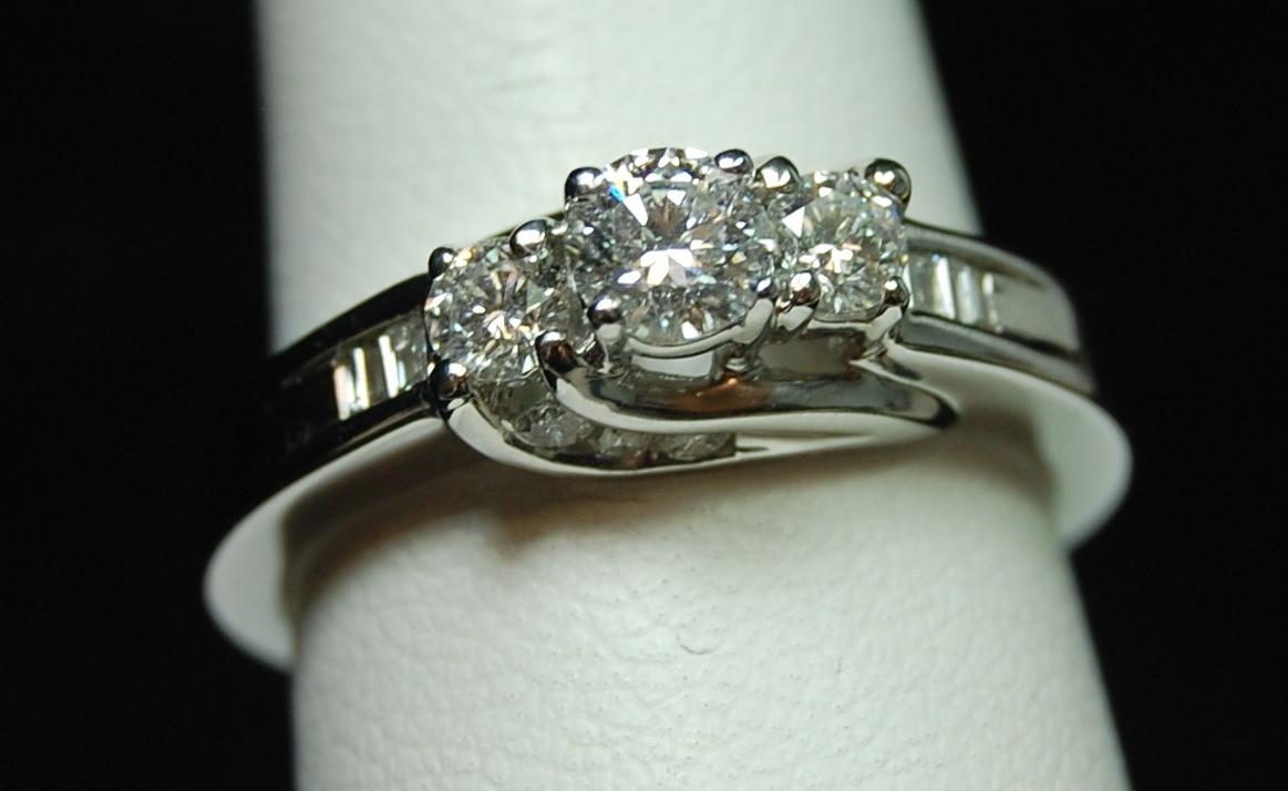 Ladies Engagement Rings and