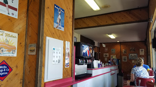 Restaurant «Burger Express», reviews and photos, 415 N Mt Shasta Blvd, Mt Shasta, CA 96067, USA