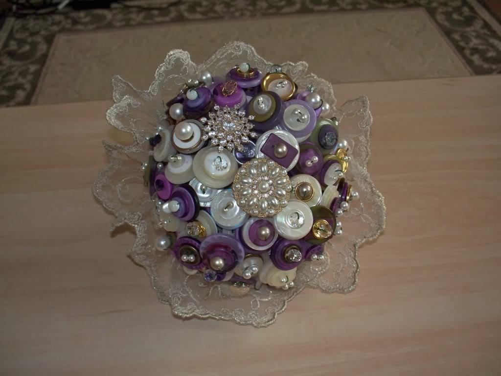 My completed button bouquet