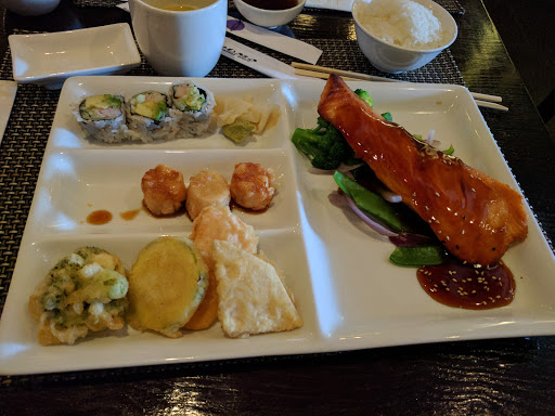 Japanese Restaurant «Kumo Japanese Bistro», reviews and photos, 22 S Main St, Pearl River, NY 10965, USA