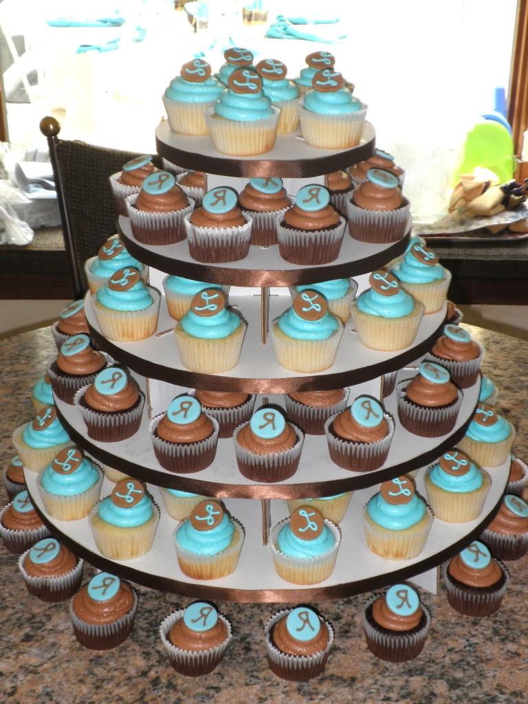 in cupcake wedding cakes.