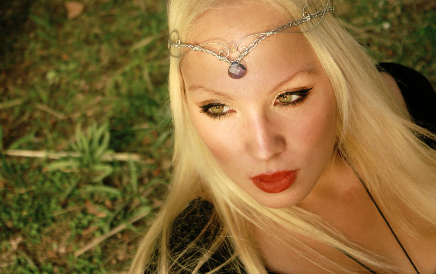 Lady Guinevere - Silver and Blue Wedding Headpiece