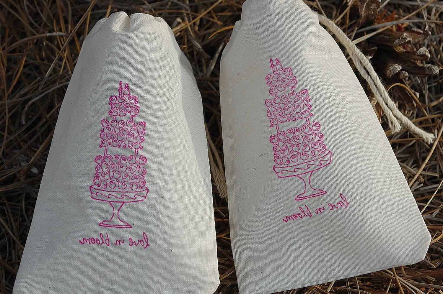 50 Pink love in bloom Wedding Cake Organic Muslin Cotton Favor Gift Bags
