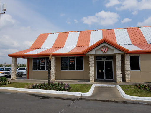 Restaurant «Whataburger», reviews and photos, 3308 N Fourth St, Longview, TX 75605, USA