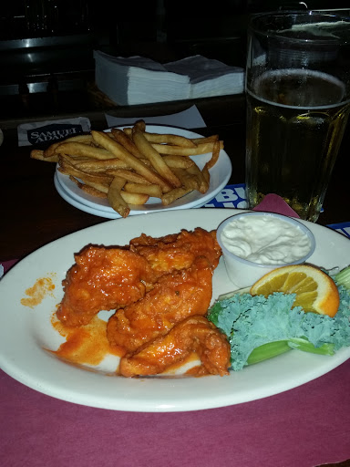 Bar «The Great American Pub», reviews and photos, 1736 Broadway, Raynham, MA 02767, USA