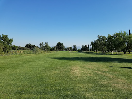 Public Golf Course «Whispering Lakes Golf Course», reviews and photos, 2525 E Riverside Dr, Ontario, CA 91761, USA