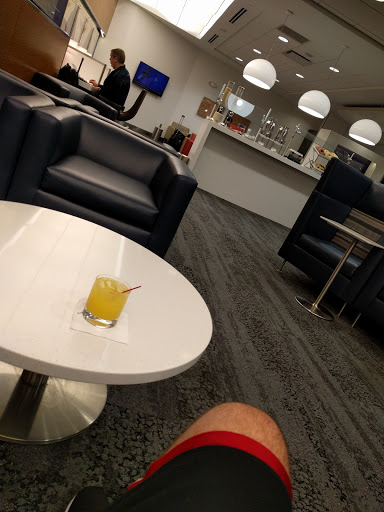 Lounge «Delta Sky Club», reviews and photos, 7800 Col. H. Weir Cook Memorial Dr, Indianapolis, IN 46241, USA