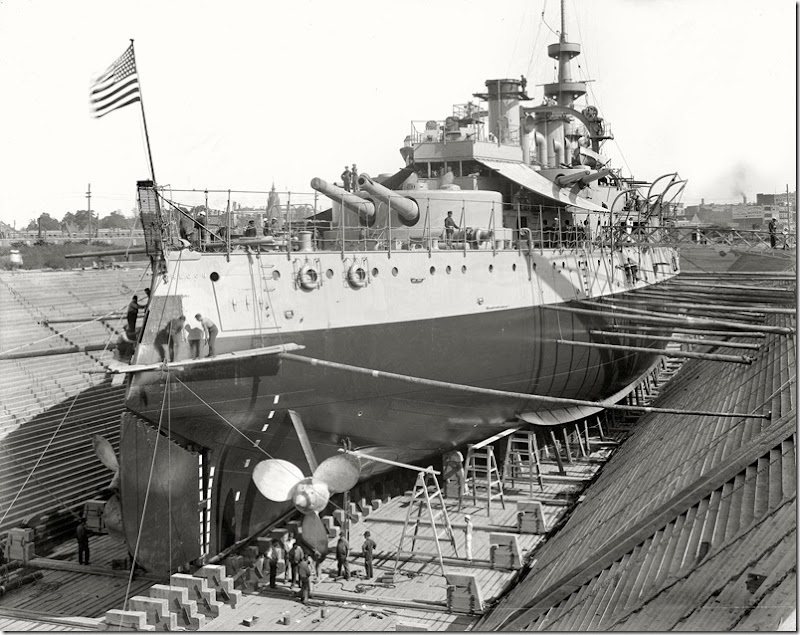 USS_Oregon_in_dry_dock,_1898