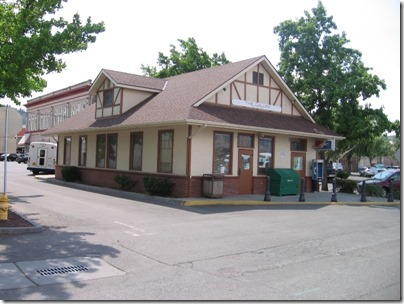 IMG_6374 City Transportation Center in The Dalles, Oregon on June 10, 2009