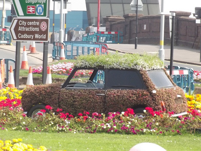 mini-roundabout-longbridge-2