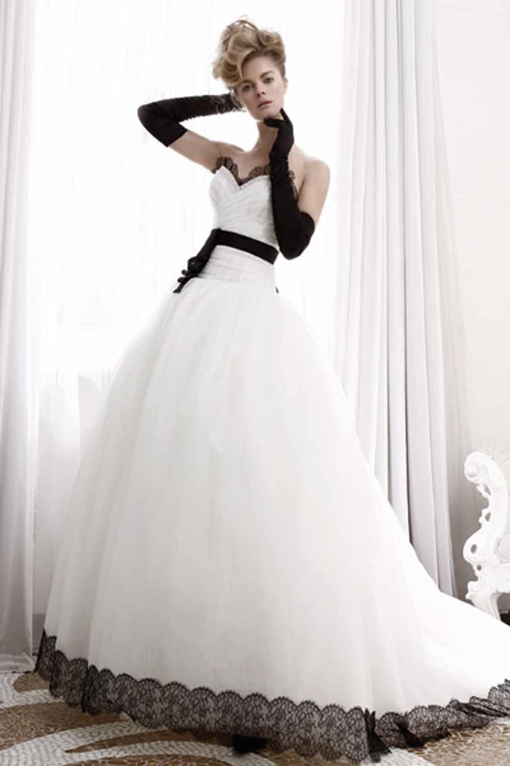Elegant White Wedding dresses