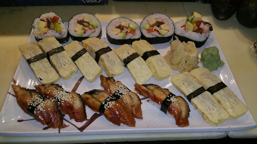 Japanese Restaurant «Asahi Japanese Steak House & Sushi Bar», reviews and photos, 4520 W Market St, Greensboro, NC 27407, USA