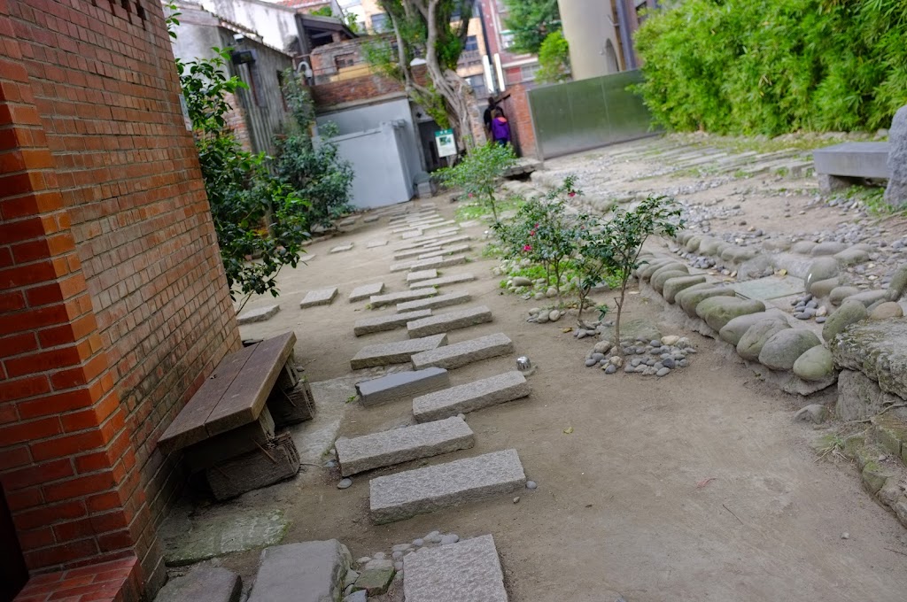 Bo Pi Liao historic street in Taipei