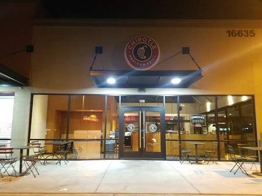 Mexican Restaurant «Chipotle Mexican Grill», reviews and photos, 16635 N Tatum Blvd, Phoenix, AZ 85032, USA