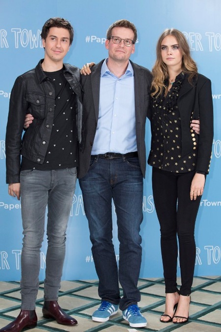 nat wolff, john green and cara delevingne PAPER TOWNS