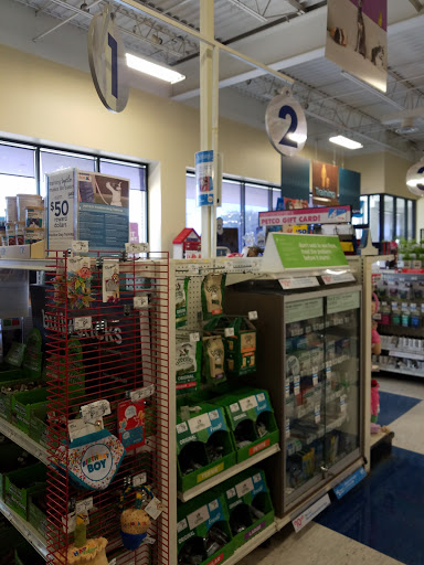 Pet Supply Store «Petco Animal Supplies», reviews and photos, 1742 Hamilton Blvd, Sioux City, IA 51103, USA