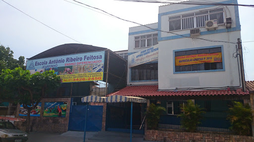 Escola Antônio Ribeiro Feitosa, R. Maestro Joaquim Maegele, 55 - Campo Grande, Rio de Janeiro - RJ, 23090-720, Brasil, Escola_Secundaria, estado Rio de Janeiro