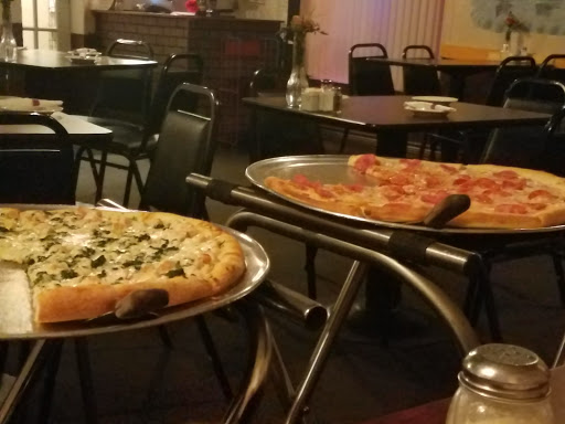 Restaurant «Bellas Italian Restaurant», reviews and photos, 1308 E Wise St, Bowie, TX 76230, USA
