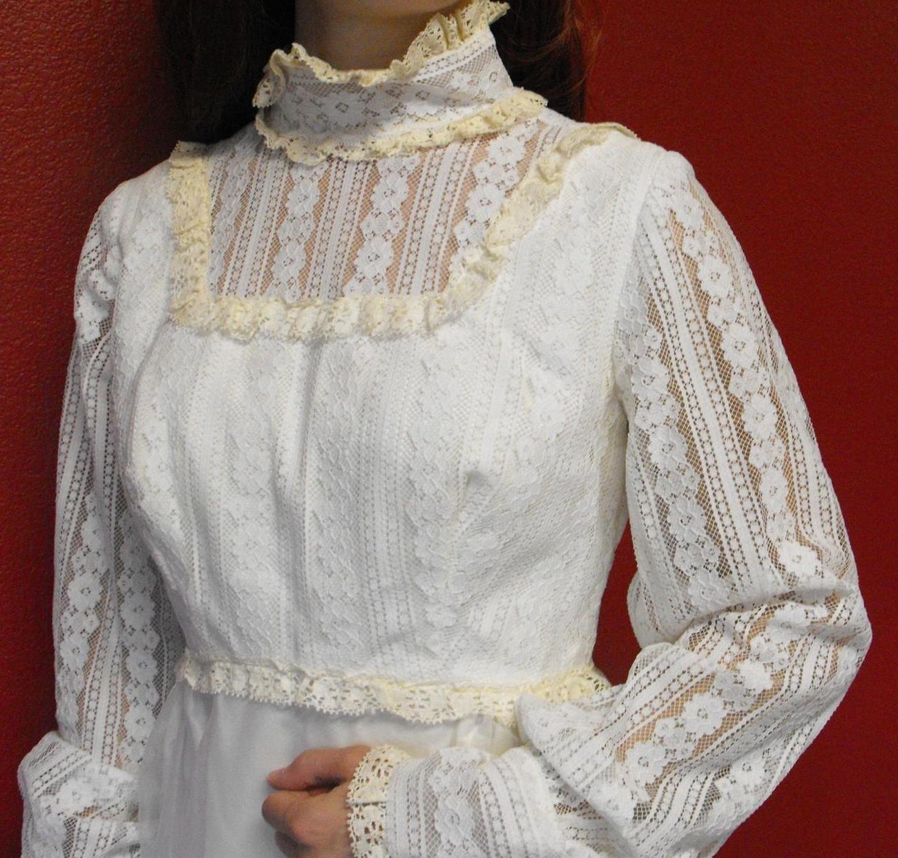 Vintage 70s Hippie Wedding Dress Bridal Gown S