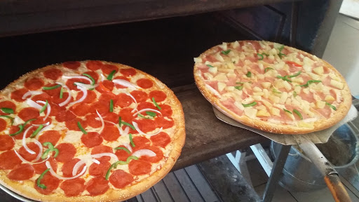 Gueros Pizza, Blv.jose velazquez zepeda #6c, Centro, 38590 Coroneo, México, Pizza a domicilio | GTO
