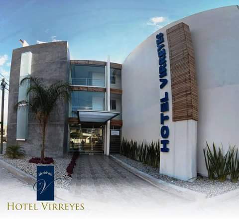 Hotel Virreyes, Av. Jose María Morelos 37, Centro, 61100 Cd Hidalgo, Mich., México, Alojamiento en interiores | MICH
