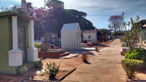 Cemitério Santo Antonio, Vila Gloria, Campo Grande - MS, 79006-040, Brasil, Serviços_Cemitérios, estado Mato Grosso do Sul