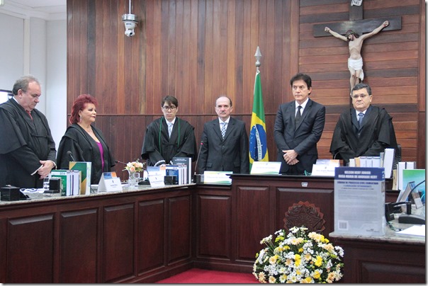 12.06 Sessão solene pelos 70 anos da reinstalação da justiça eleitorial no Brasil - Foto Rayane Mainara (2)