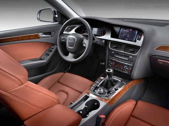 2009 Audi A4 Avant - Cockpit Interior View