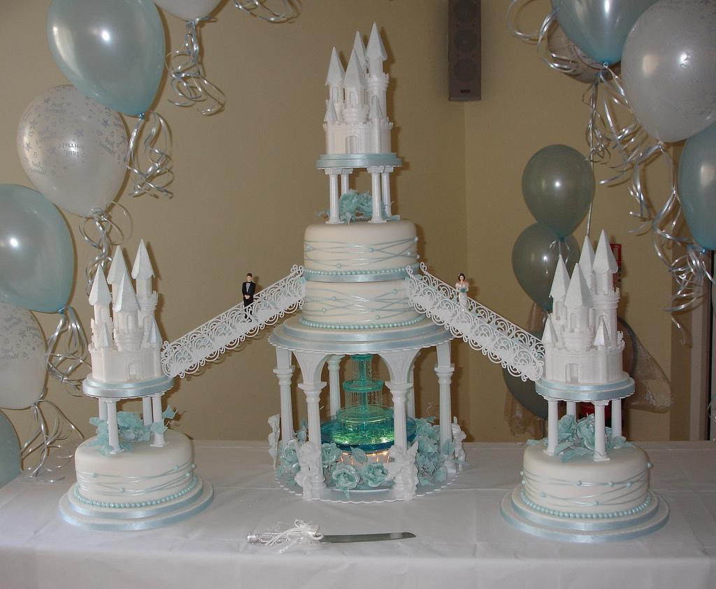 Castles wedding cake with