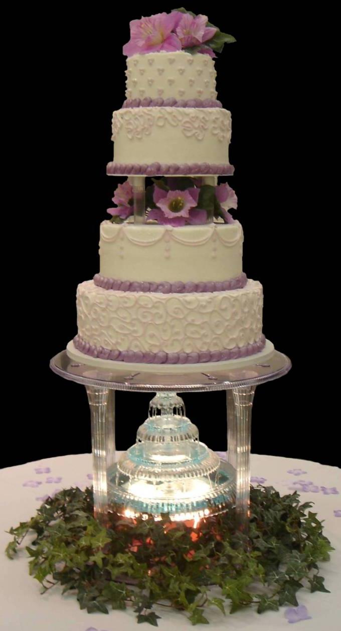 A gorgeous wedding cake with