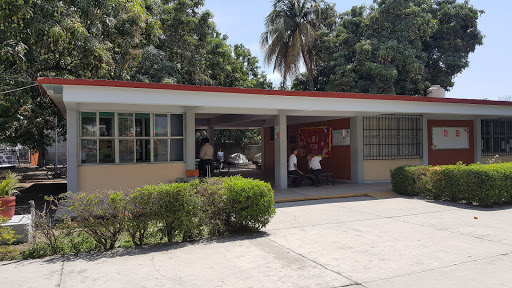 Secundaria Técnica 4 Guillermo Uribe Bazán, Av. Primaveras, Valle de Las Garzas, II, 28800 Manzanillo, Col., México, Centro de educación secundaria | COL
