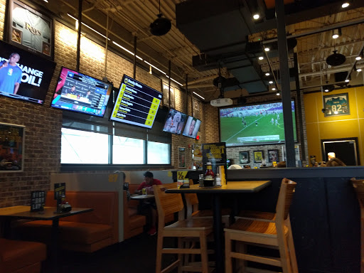 Chicken Wings Restaurant «Buffalo Wild Wings», reviews and photos, 318 FL-312, St Augustine, FL 32086, USA