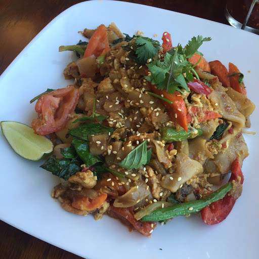 Restaurant «101 Thai Way», reviews and photos, 1198 S Cloverdale Blvd, Cloverdale, CA 95425, USA