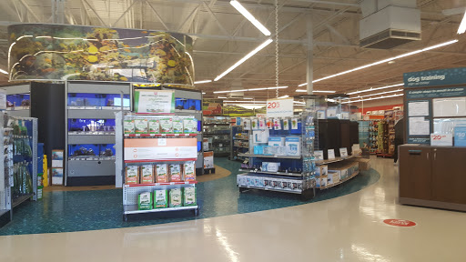 Pet Supply Store «Petco Animal Supplies», reviews and photos, 788 Crossings Rd, Sandusky, OH 44870, USA