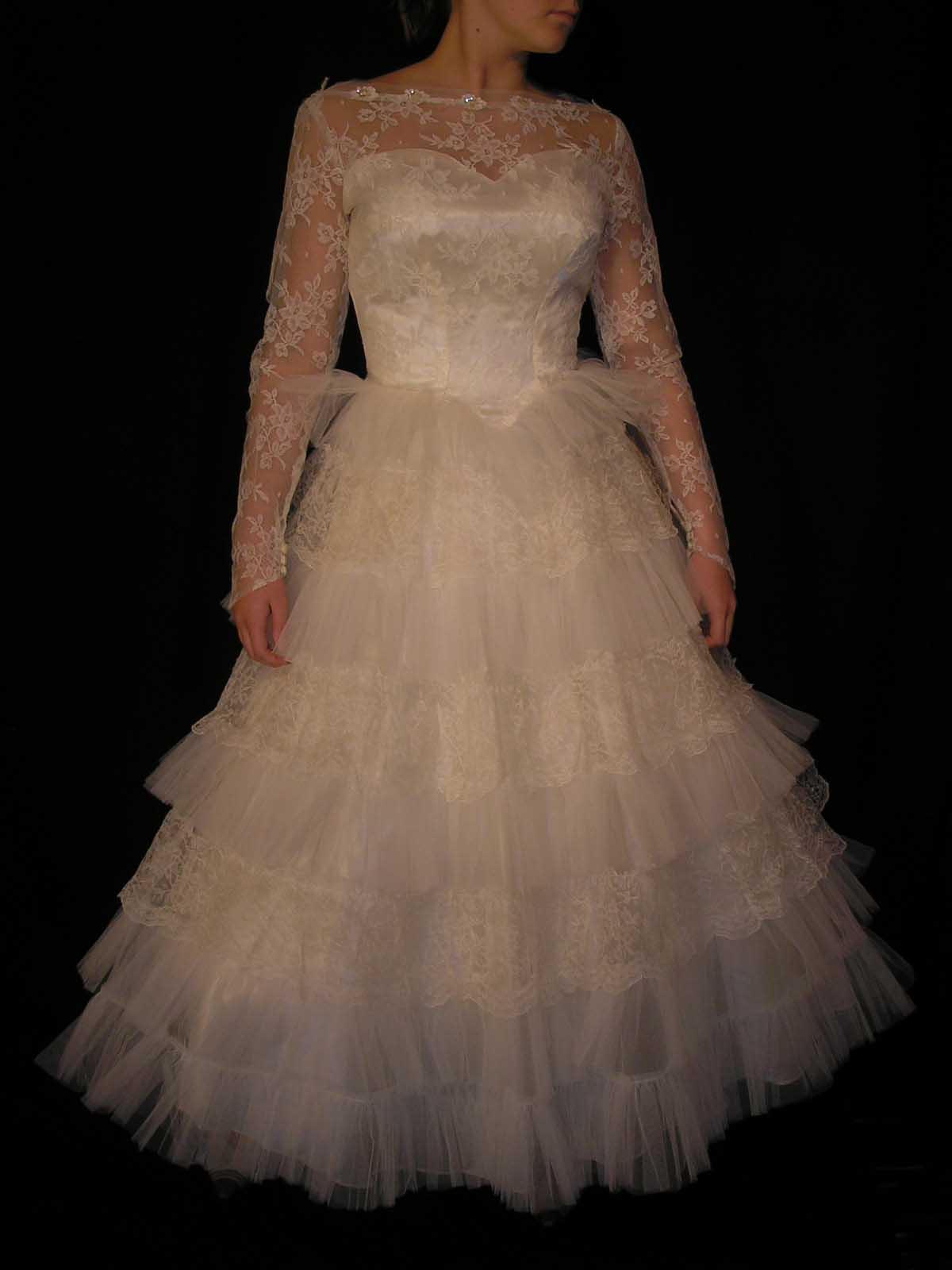 lace mermaid wedding dresses IVORY LACE TULLE VTG 50s WEDDING DRESS PROM GOWN S