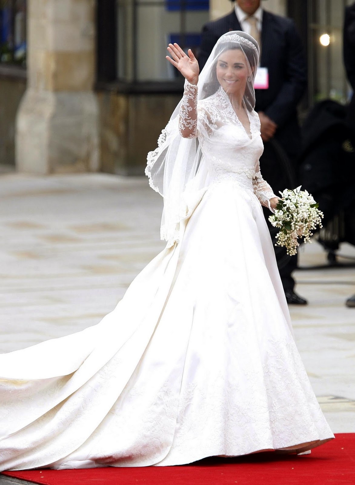 The Royal Wedding Dress: Up