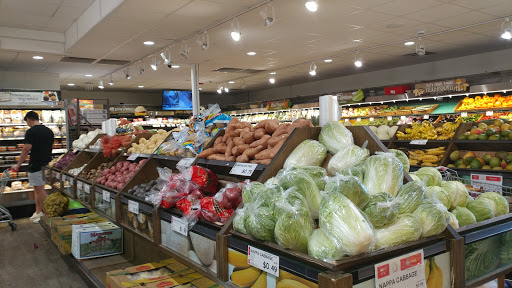 Korean Grocery Store «H Mart», reviews and photos, 3385 Milwaukee Ave, Northbrook, IL 60062, USA