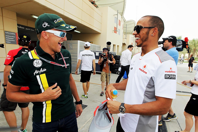 kovalainen_hamilton_meet_2_bah12.jpg