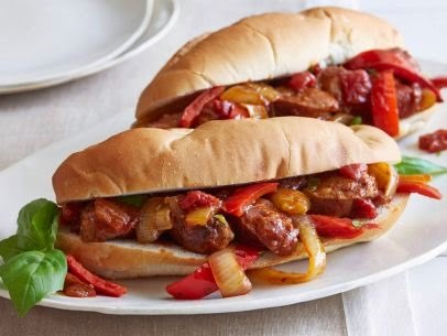 [sausage%2520peppers%2520onions%255B2%255D.jpg]